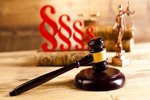 申請勞動仲裁需要提交哪些資料？